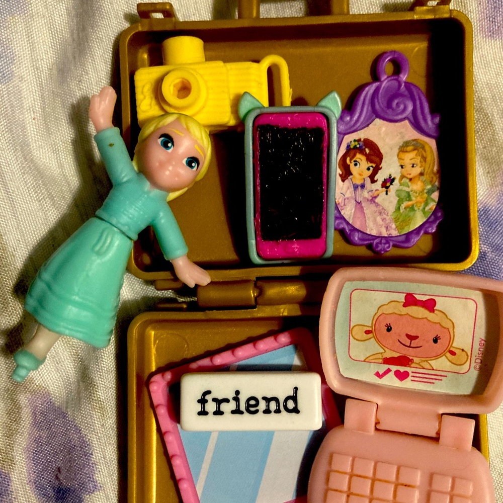 Come Take A Look at the Items in My Closet Women Kids Clothes Shoes Home Toys